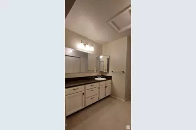 271 Brookfield Ln, Centerville, UT 84014 - Photo 16