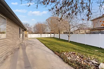 955 W Alton Dr, North Salt Lake, UT 84054 - Photo 34