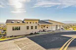 1800 E Spring Oaks Dr, Springville, UT 84663 - Photo 12