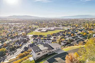 1800 E Spring Oaks Dr, Springville, UT 84663 - Photo 8