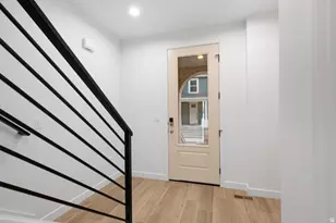 11371 S Offshore Way W, South Jordan, UT 84009 - Photo 6