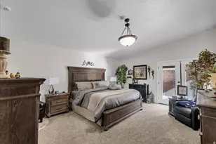 545 S Valley View Dr, Saint George, UT 84770 - Photo 8
