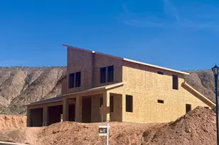 1688 E Centaurus Wy, Washington, UT 84780 - Photo 2