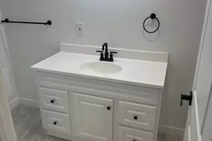 387 E Villa Ct, Midvale, UT 84047 - Photo 22