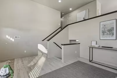 2057 S James Cir, Clearfield, UT 84015 - Photo 4