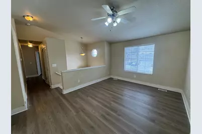 617 S 375 W, Ogden, UT 84404 - Photo 2