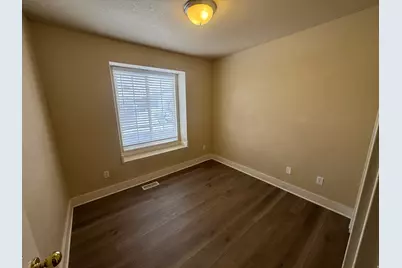 617 S 375 W, Ogden, UT 84404 - Photo 8