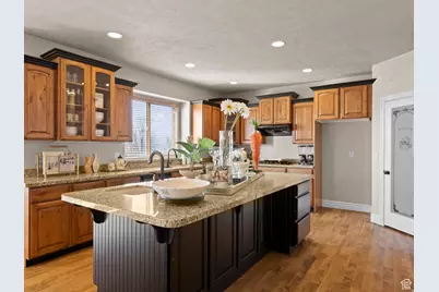 3117 W 6250 S, Taylorsville, UT 84129 - Photo 8