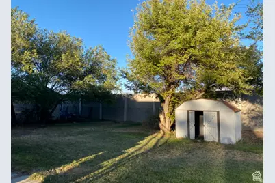 6863 S Dixie Dr Dr, West Jordan, UT 84084 - Photo 6