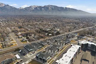 132 Chambord Ct E, Sandy, UT 84070 - Photo 40