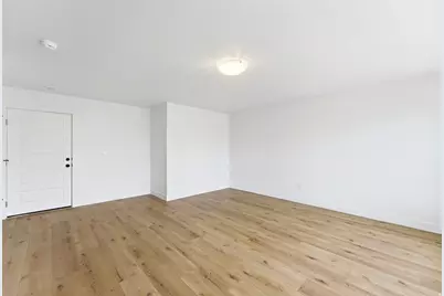 136 Chambord Ct E, Sandy, UT 84070 - Photo 6