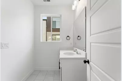 138 Chambord Ct E, Sandy, UT 84070 - Photo 26