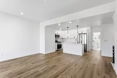 140 Chambord Ct E, Sandy, UT 84070 - Photo 16