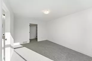 140 Chambord Ct E, Sandy, UT 84070 - Photo 26