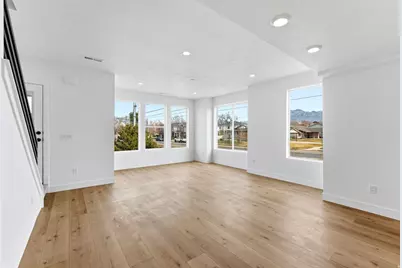 144 Chambord Ct E, Sandy, UT 84070 - Photo 16