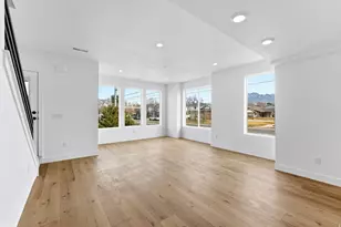 144 Chambord Ct E, Sandy, UT 84070 - Photo 16