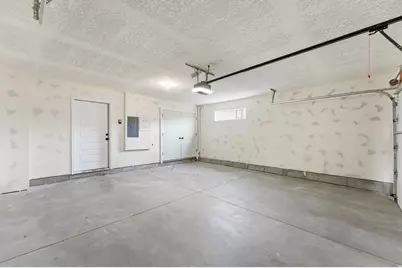 144 Chambord Ct E, Sandy, UT 84070 - Photo 8