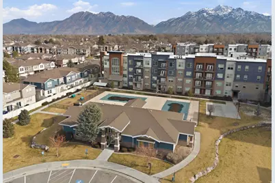 144 Chambord Ct E, Sandy, UT 84070 - Photo 42