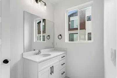 144 Chambord Ct E, Sandy, UT 84070 - Photo 24