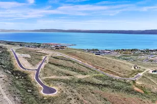 732 W Raspberry Patch Rd, Garden City, UT 84028 - Photo 1