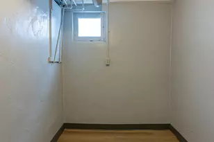 33 N 200 E, Logan, UT 84321 - Photo 36