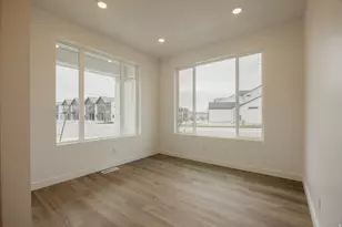 2989 N Lone Pine St, Eagle Mountain, UT 84005 - Photo 14