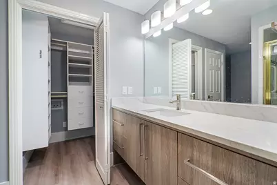 468 N E St, Salt Lake City, UT 84103 - Photo 34