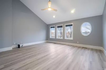 468 N E St, Salt Lake City, UT 84103 - Photo 26