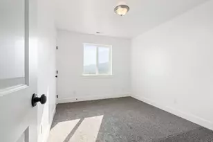 1671 S Windsong Dr, Santaquin, UT 84655 - Photo 18