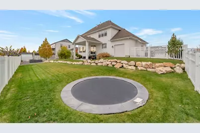 1633 W Alpenglow Cir, Farmington, UT 84025 - Photo 38