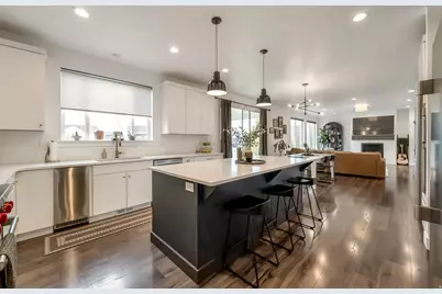 1633 W Alpenglow Cir, Farmington, UT 84025 - Photo 6