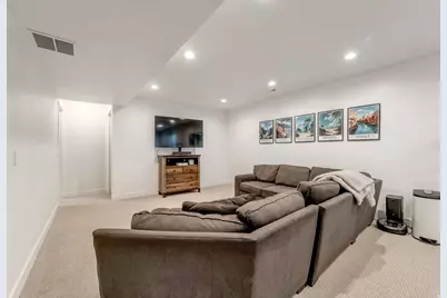 1633 W Alpenglow Cir, Farmington, UT 84025 - Photo 30