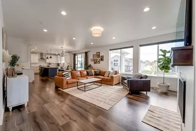 1633 W Alpenglow Cir, Farmington, UT 84025 - Photo 12