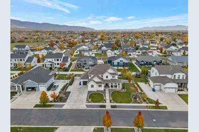 1633 W Alpenglow Cir, Farmington, UT 84025 - Photo 40