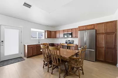 682 Bennedict Dr N, Saratoga Springs, UT 84045 - Photo 22