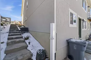 682 Bennedict Dr N, Saratoga Springs, UT 84045 - Photo 28