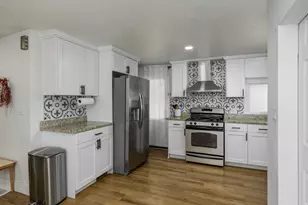 566 N 900 W, Salt Lake City, UT 84116 - Photo 12