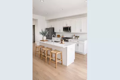 1440 W Pleasant View Dr #3, Kaysville, UT 84037 - Photo 1