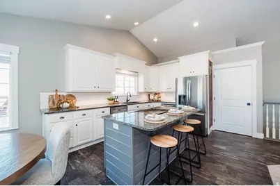 2380 S Linda Way W, Perry, UT 84302 - Photo 10