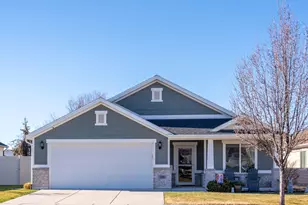 1881 N 2350 W, Clinton, UT 84015 - Photo 4