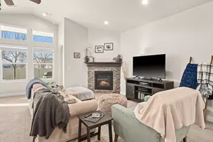 1881 N 2350 W, Clinton, UT 84015 - Photo 14