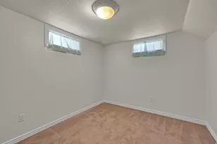 2458 N 575 E, North Ogden, UT 84414 - Photo 12