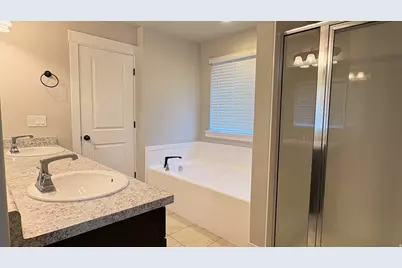 328 W Pages Ln, Bountiful, UT 84010 - Photo 16