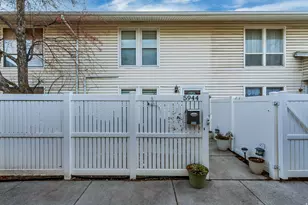 5944 S Sultan Cir W, Murray, UT 84107 - Photo 2