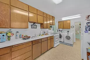 231 N 100 W, Springville, UT 84663 - Photo 36