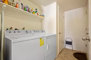 6633 W Ivy Gable Dr W, West Jordan, UT 84081 - Photo 18