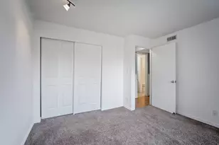 475 E Creekside Cir S, Murray, UT 84107 - Photo 12