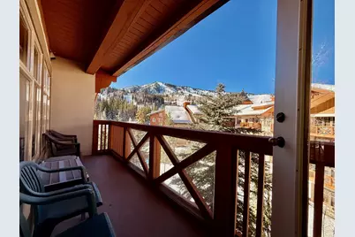 12090 E Big Cottonwood Canyon Rd #402, Solitude, UT 84121 - Photo 2