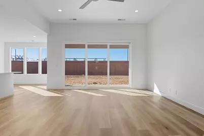 3098 S 4850 W #5, Hurricane, UT 84737 - Photo 10