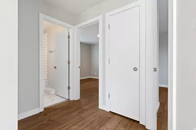 868 S Montgomery St, Salt Lake City, UT 84104 - Photo 10